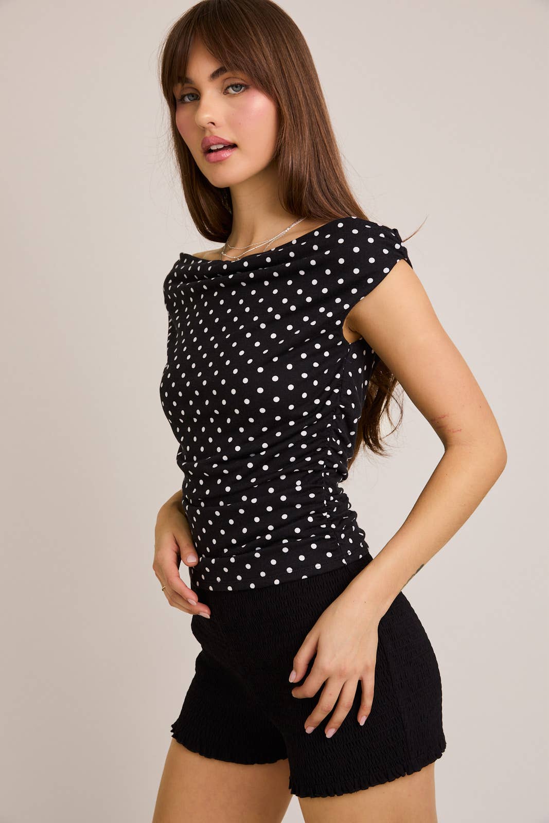 OFF SHOULDER TOP WITH SIDE RUCHING IN POLKA DOT