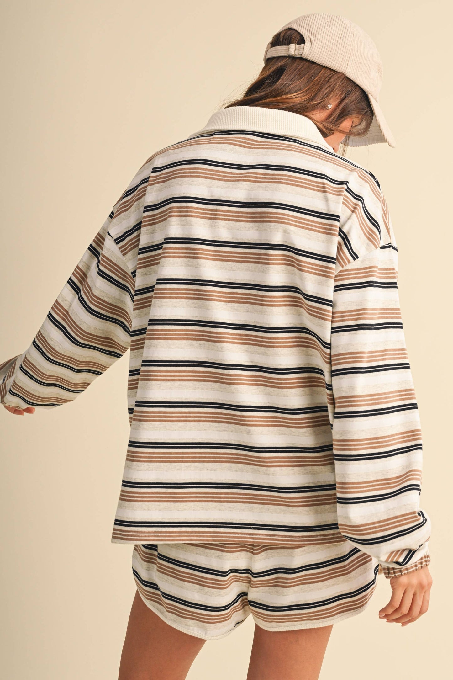 IST6637 MULTI STRIPE OVERSIZED RUGBY SWEATSHIRT AND DOLPHIN