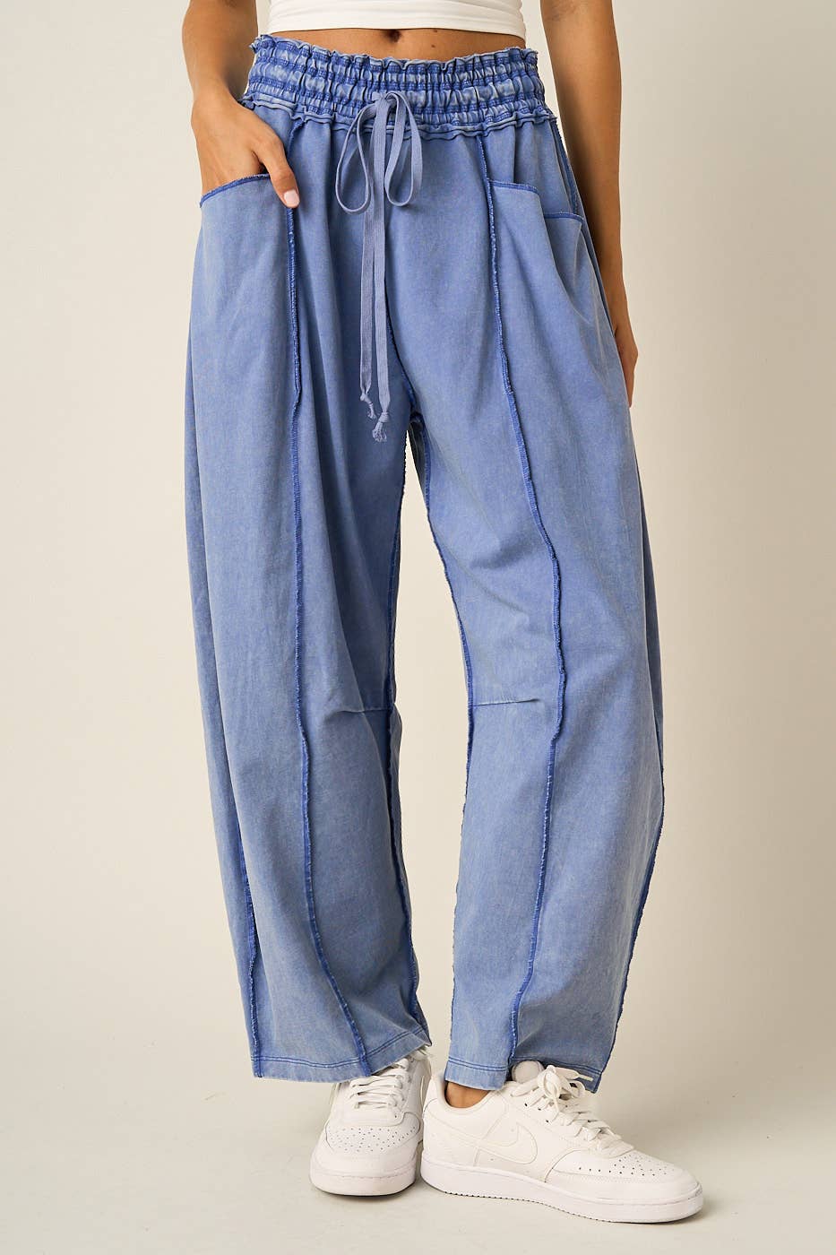 MINERAL WASH SEAM DETAIL PULL ON BARREL PANTS