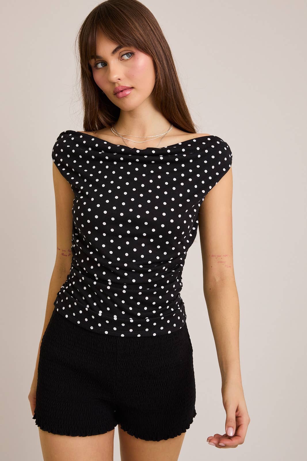 OFF SHOULDER TOP WITH SIDE RUCHING IN POLKA DOT