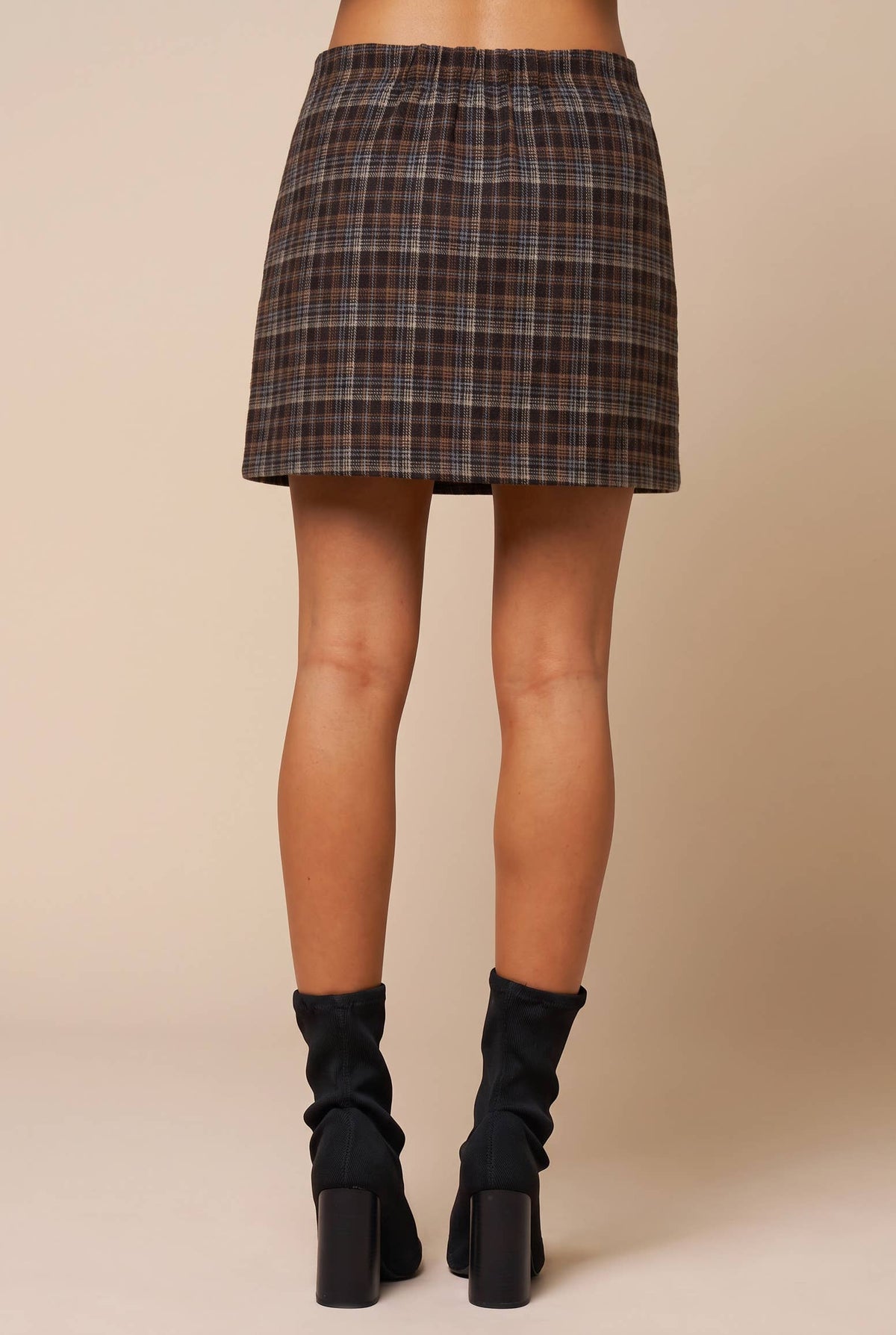 Plaid Mini Skirt Wit Front Button Detail