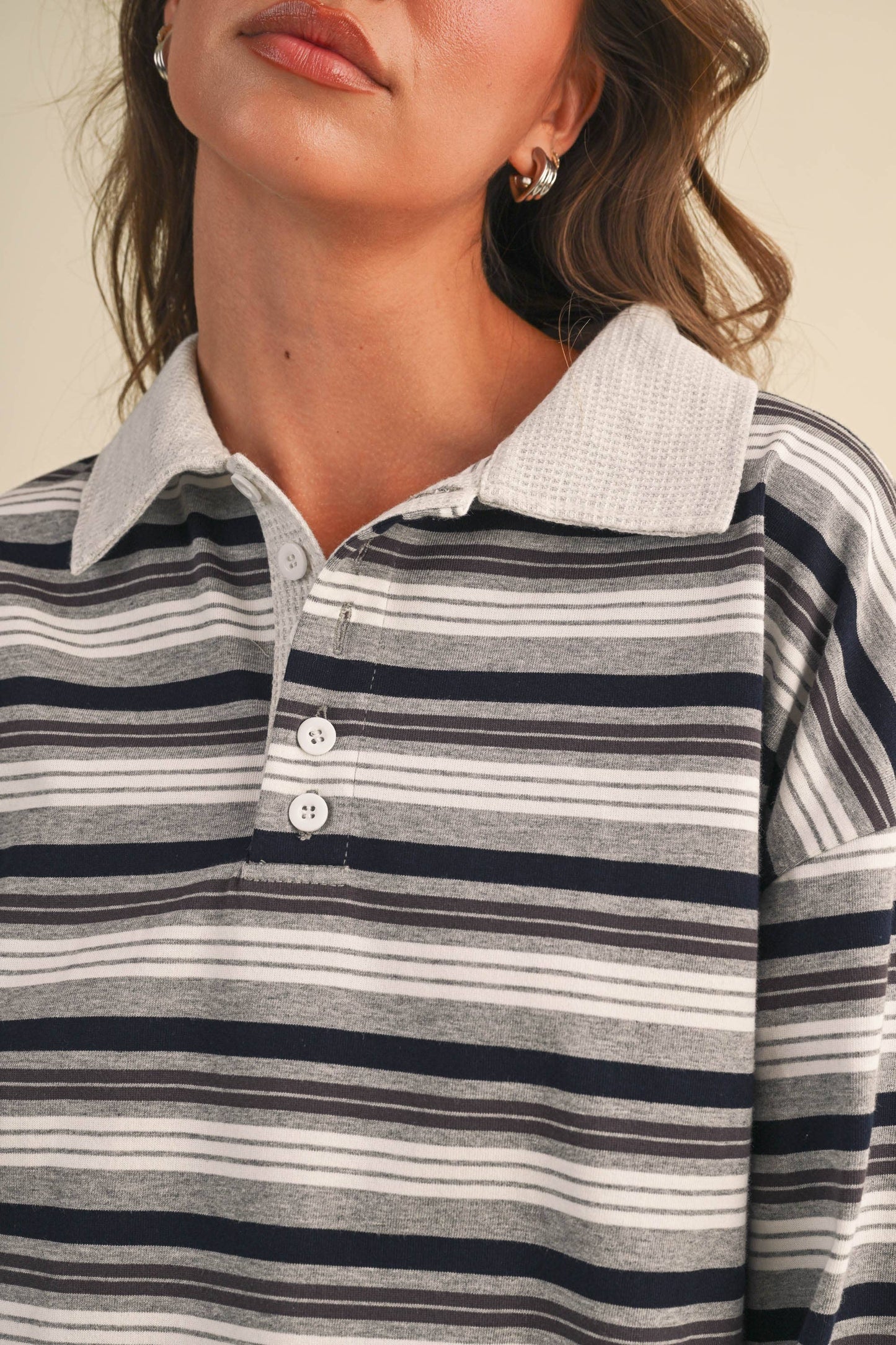 IST6637 MULTI STRIPE OVERSIZED RUGBY SWEATSHIRT AND DOLPHIN