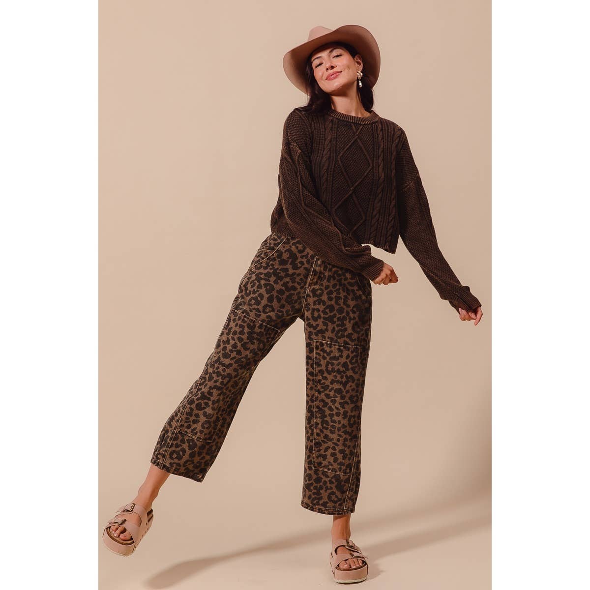 TWO TONED LEOPARD PRINT TWILL MID RISE WIDE PANTS