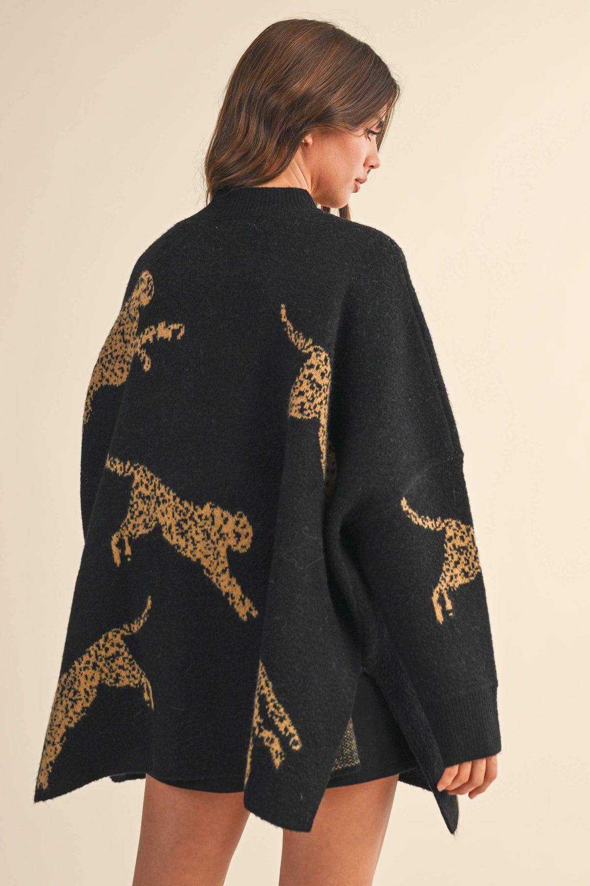 IT4416 CHEETAH PRINT OVERSIZED MOCK NECK SWEATER TOP