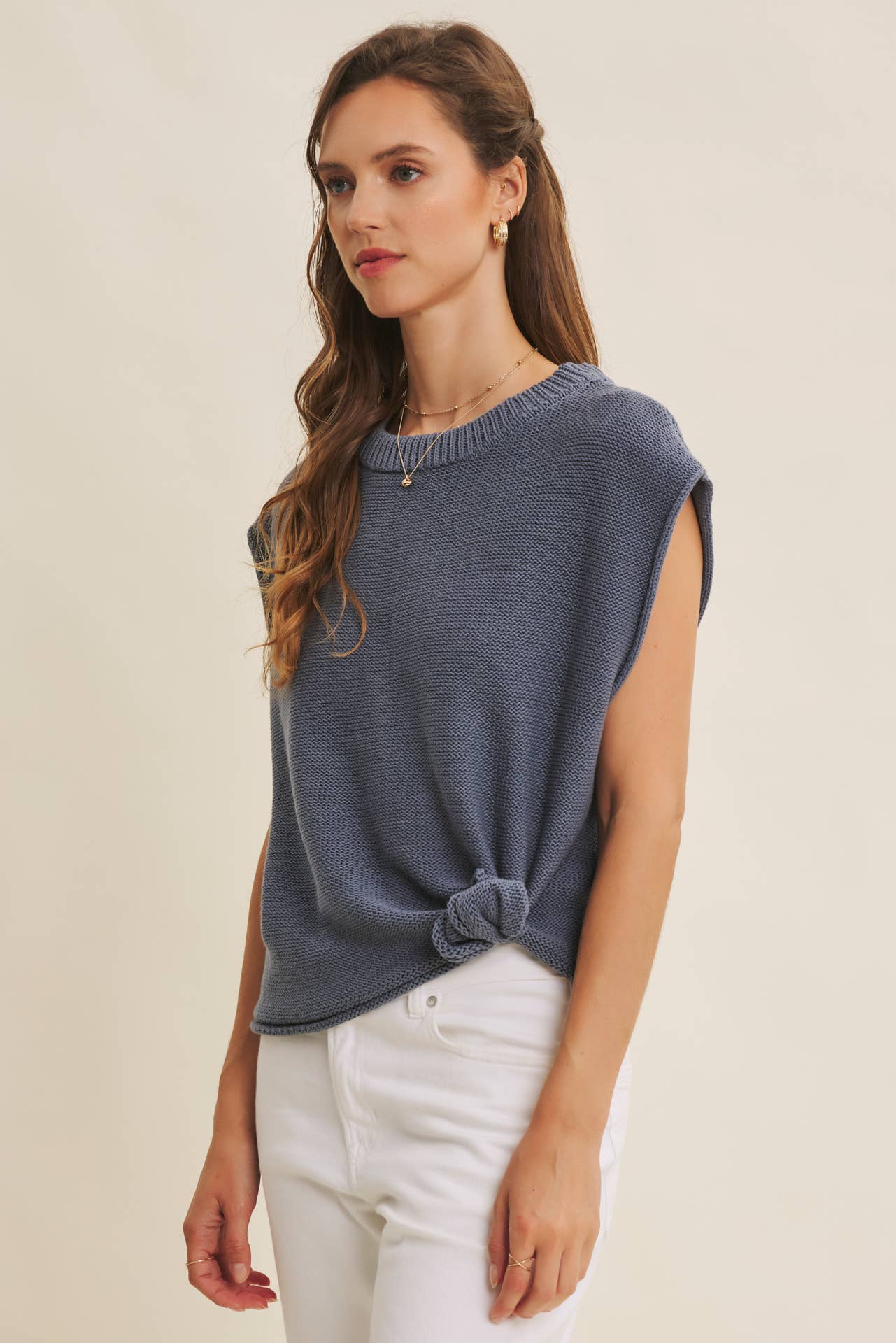 EVERYDAY EDIT RELAXED COTTON SWEATER VEST WITH EXPOSED SEAMS