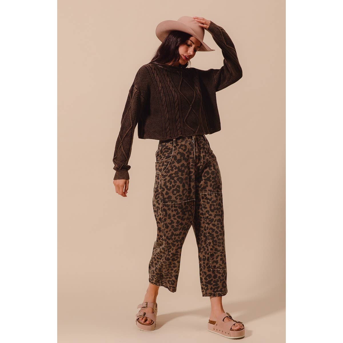 TWO TONED LEOPARD PRINT TWILL MID RISE WIDE PANTS
