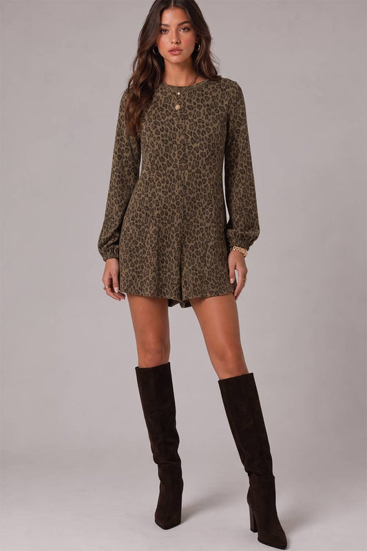 NP71141-Leopard Print Long Sleeve Romper