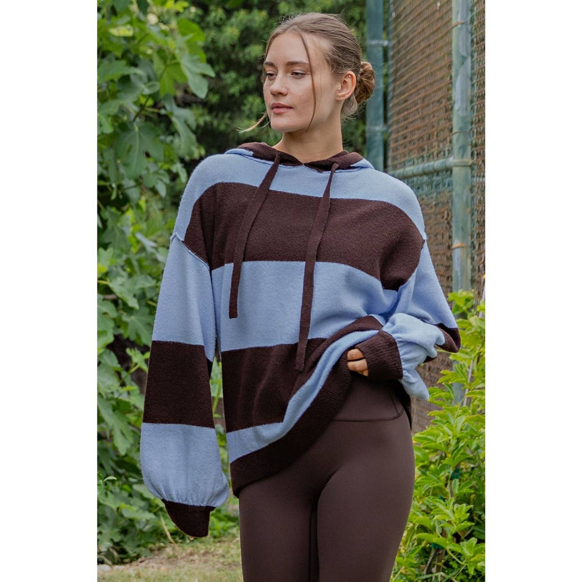 STRIPED OVERSIZED HOODIE SWEATER