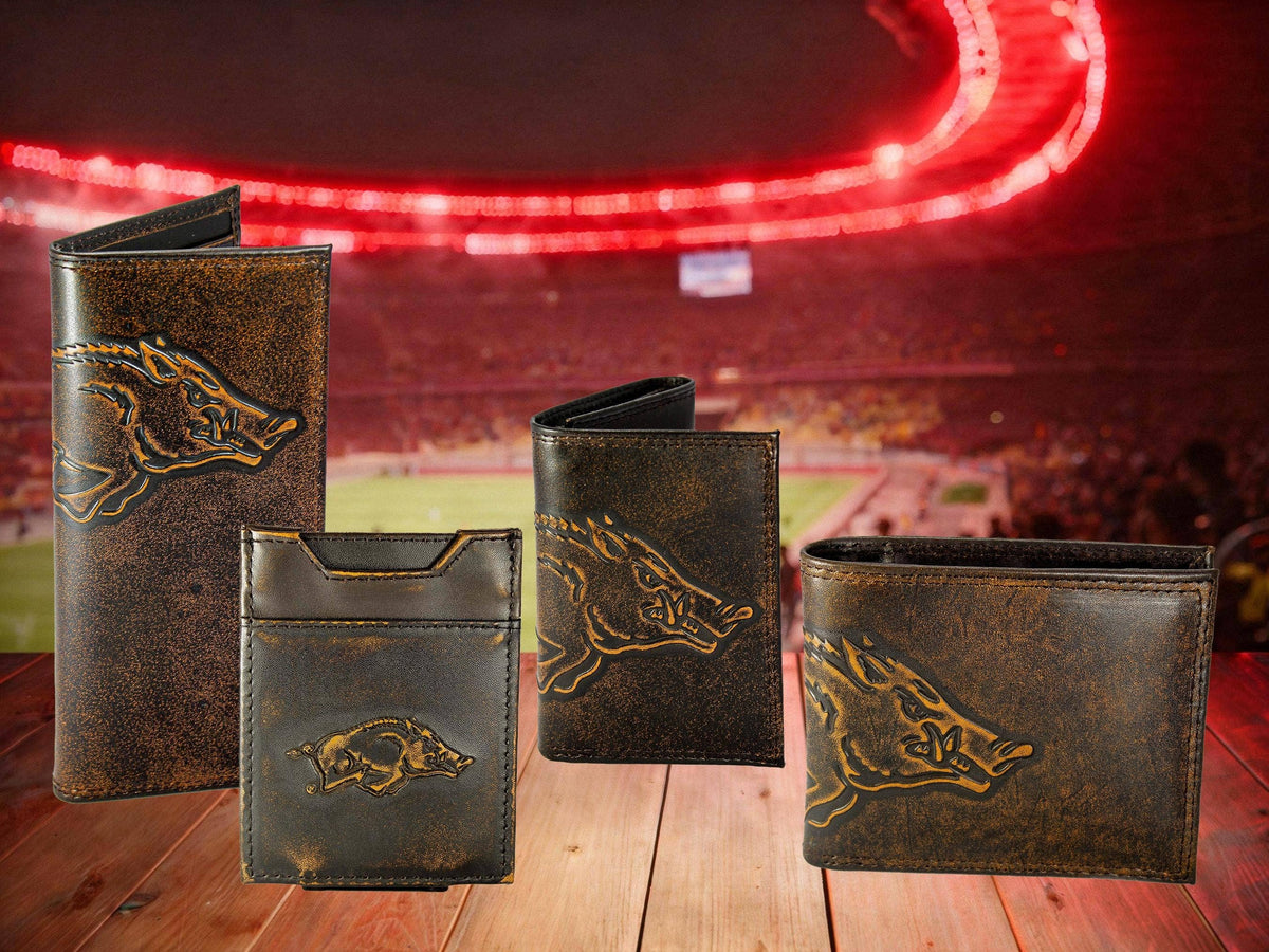 Arkansas Razorbacks Burnished Magnetic Front Pocket Leather Wallet.