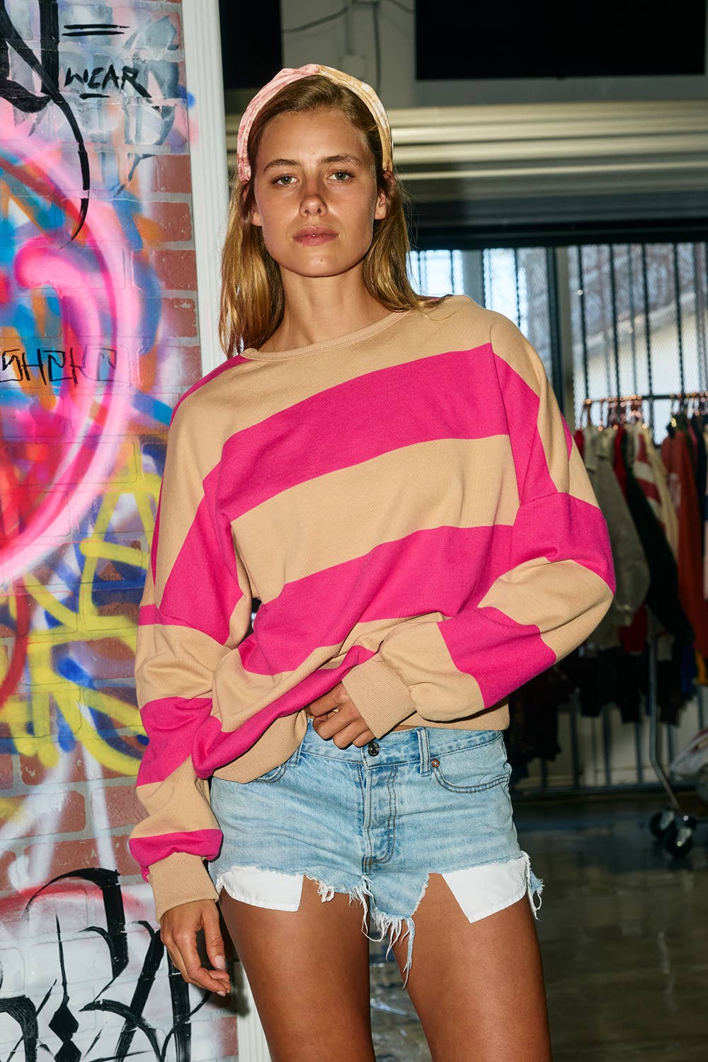 IT10015A | Cut-out Back Horizontal Stripe Sweatshirt