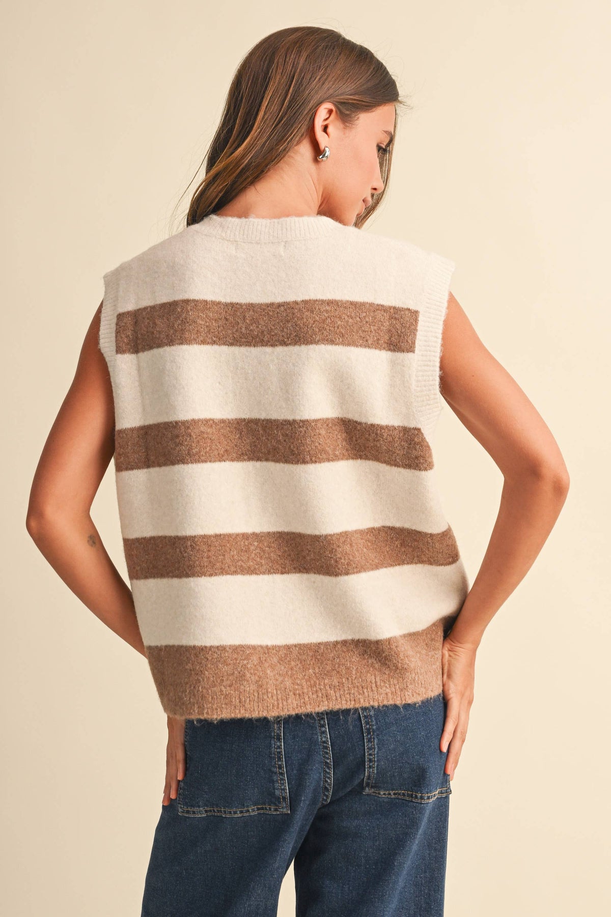 IJ1755  SLEEVELESS STRIPED SWEATER VEST