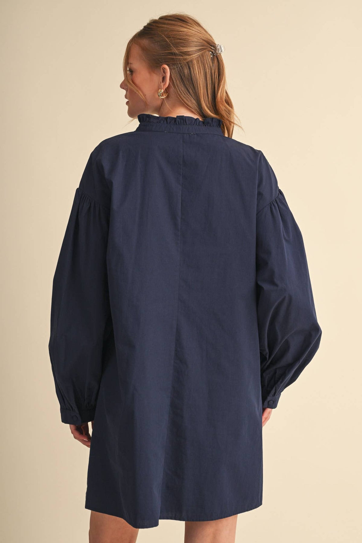 LONG SLEEVE MINI DRESS WITH EMBROIDERED APPLIQUE MDR5236