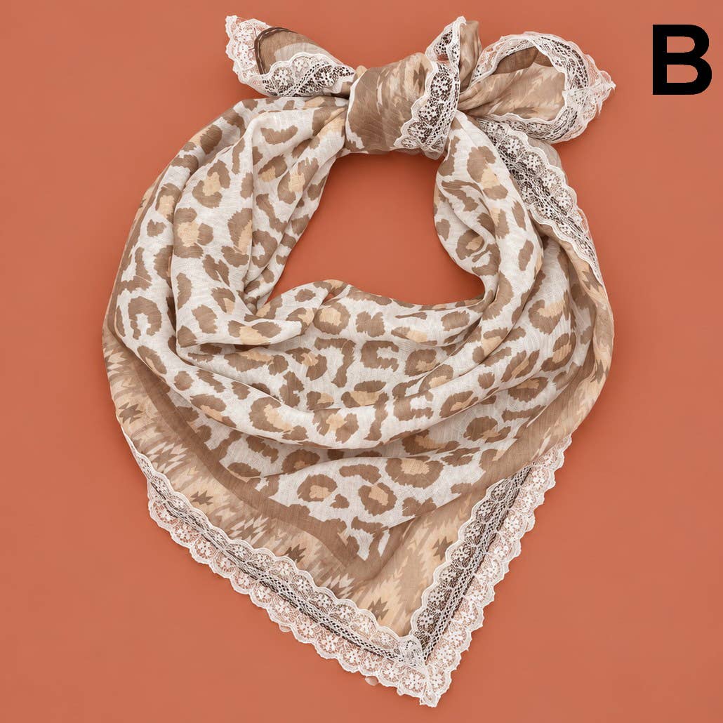 Animal & Paisley Print Lace-Trimmed Square Scarf | 40SC764